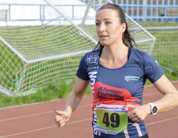 Lenka Barborikova – kontaktna osoba